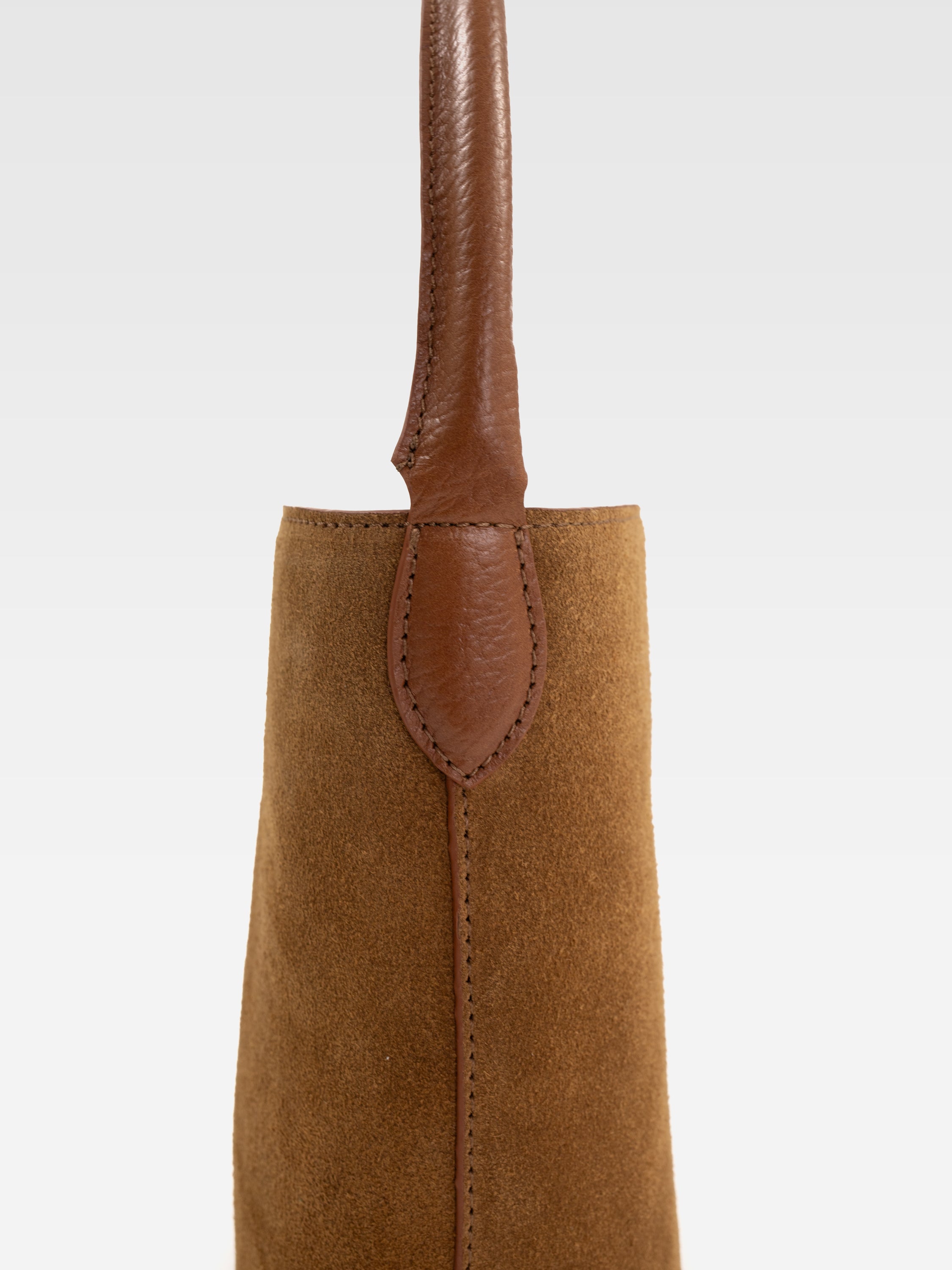 MALA LUCI CAMEL
