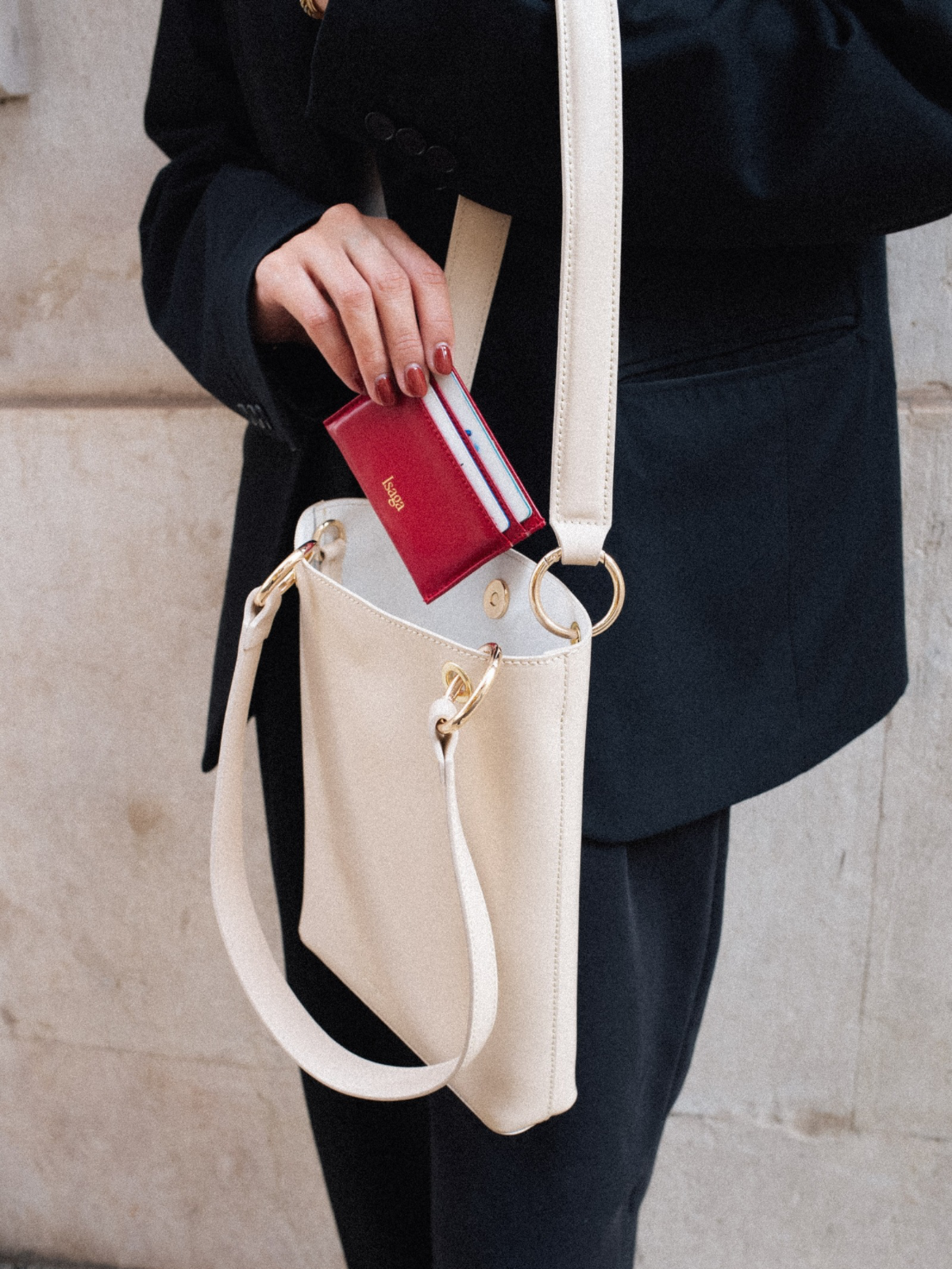 GRACE RED CARDHOLDER