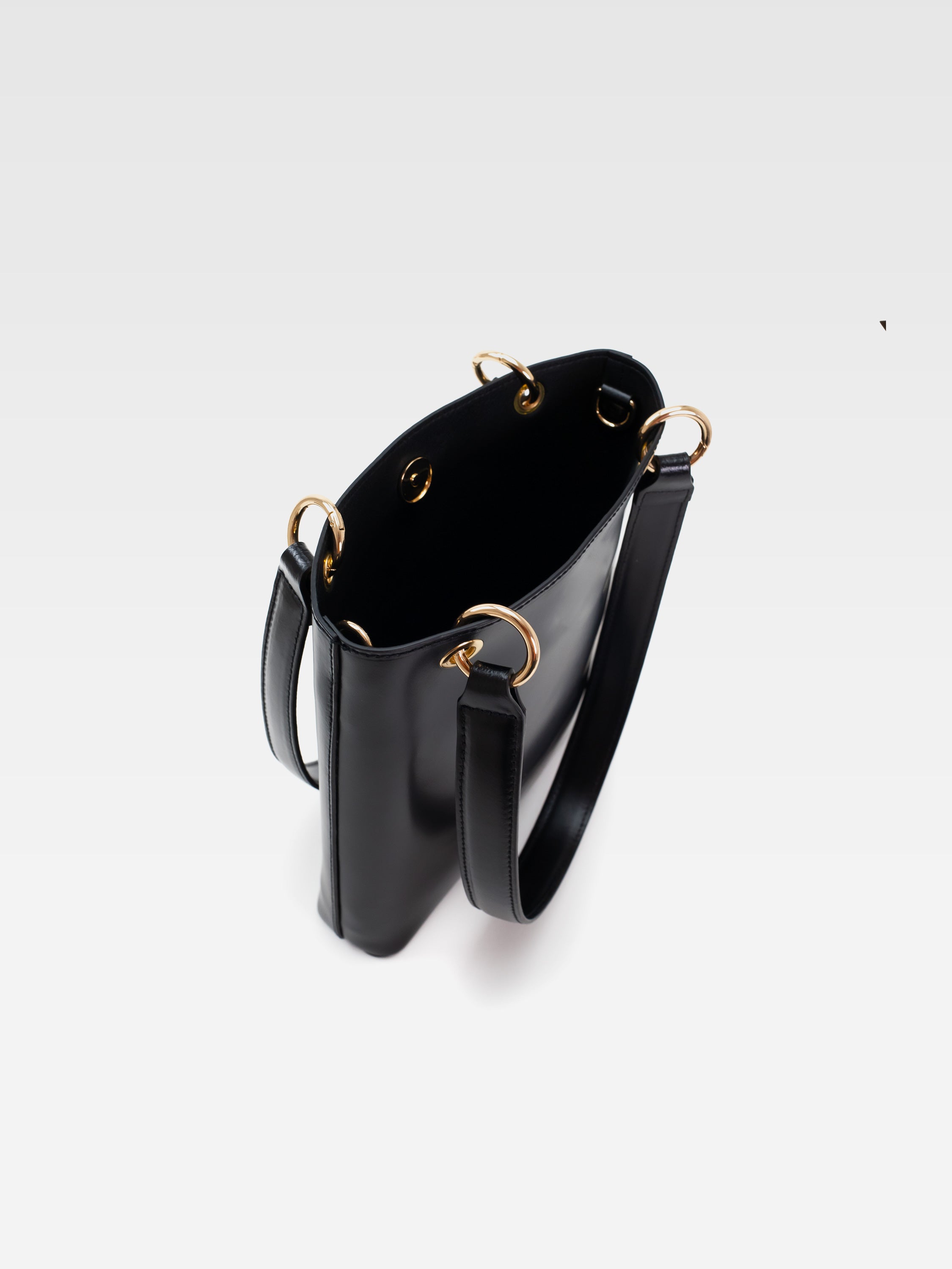 ANNA BLACK HANDBAG