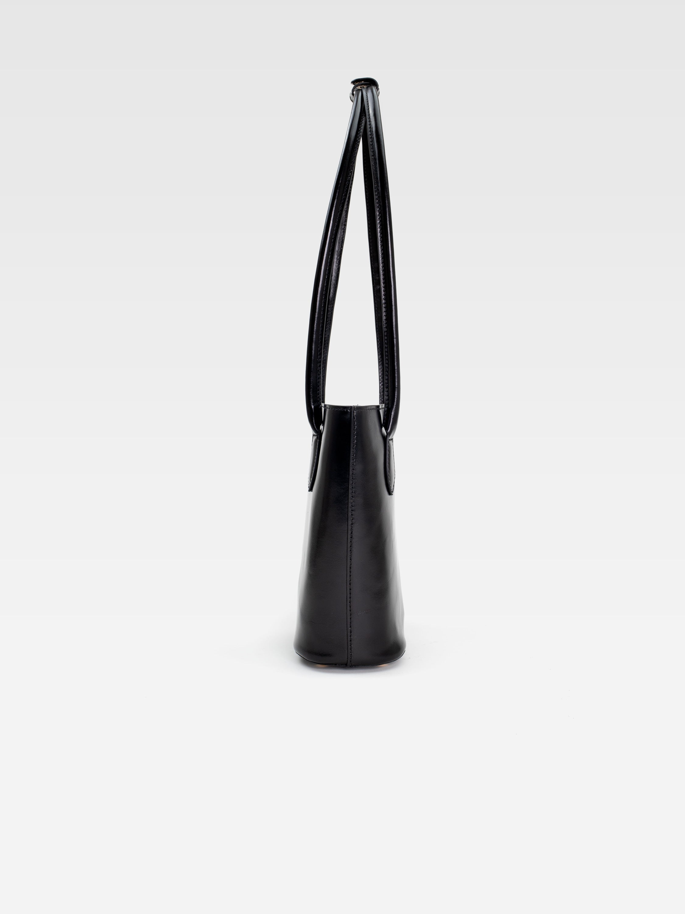 AUGUSTA BLACK HANDBAG
