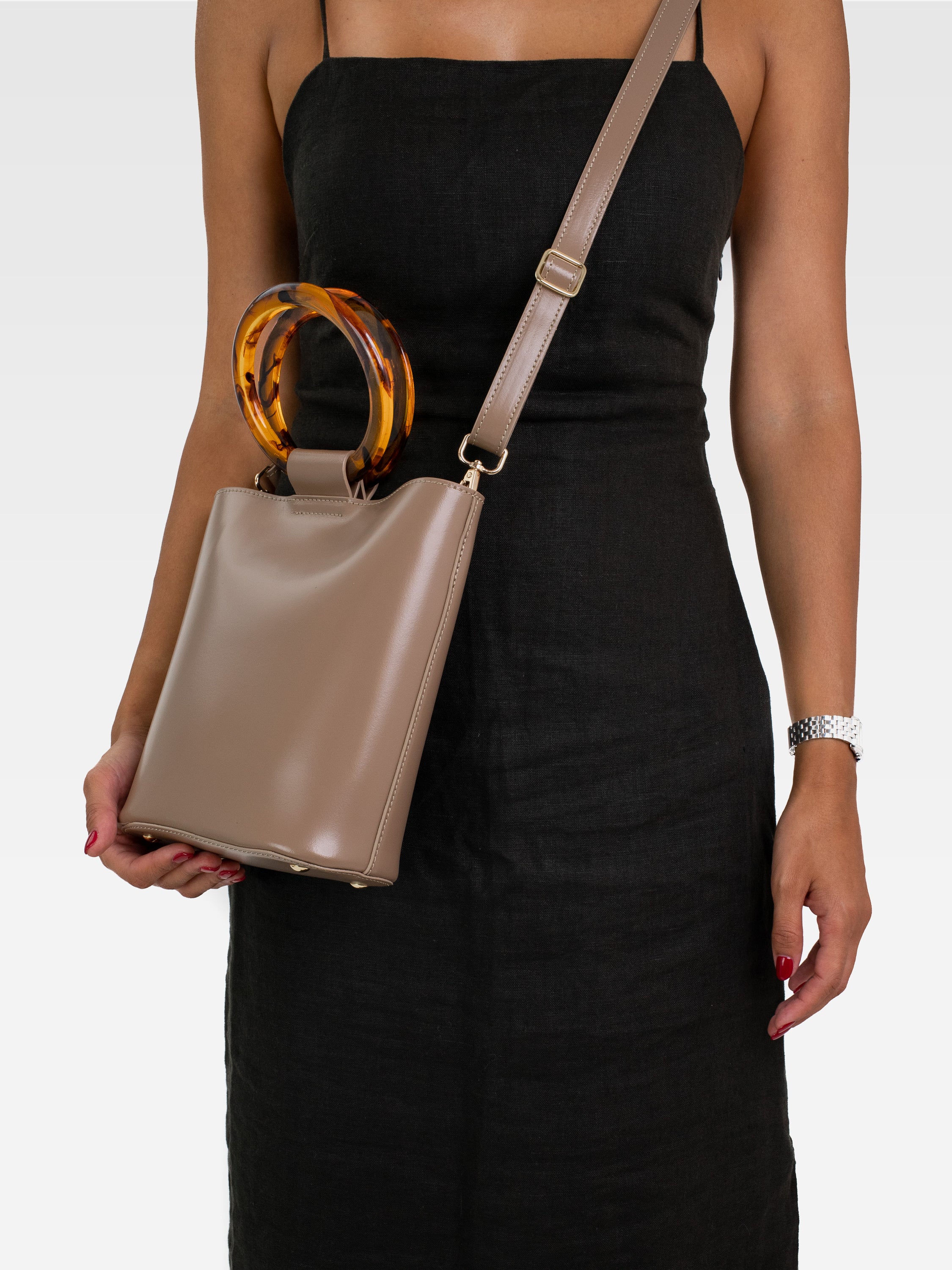 ISABELA HANDBAG HAZELNUT